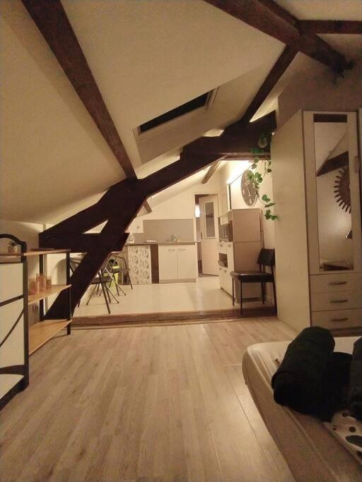 Studio 6 ชาลง-ซูร์-ซอน ภายนอก รูปภาพ